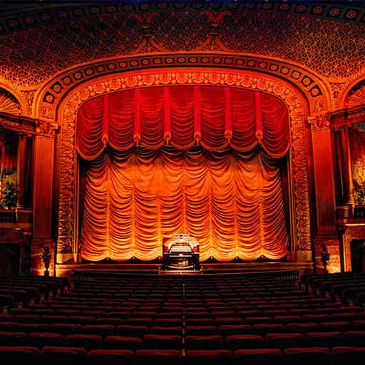 Sesame Street Live: Elmo's Got The Moves